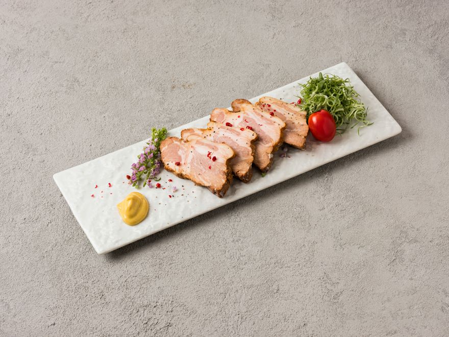 自家製焼豚 320gと専用焼豚のたれ1本のセット内容